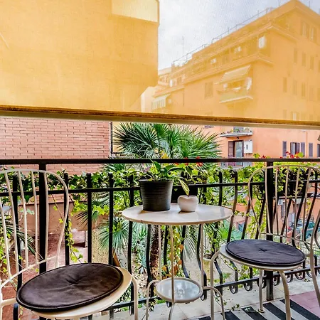Elegance St.peter House Апартаменты Рим