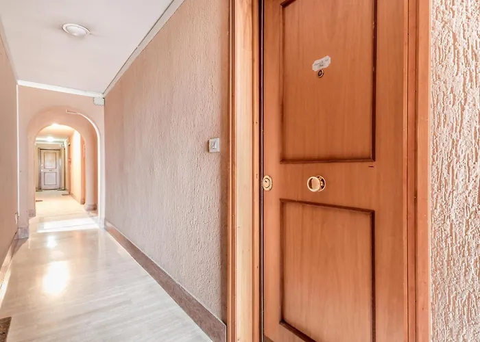 شقة Elegance St.peter House *